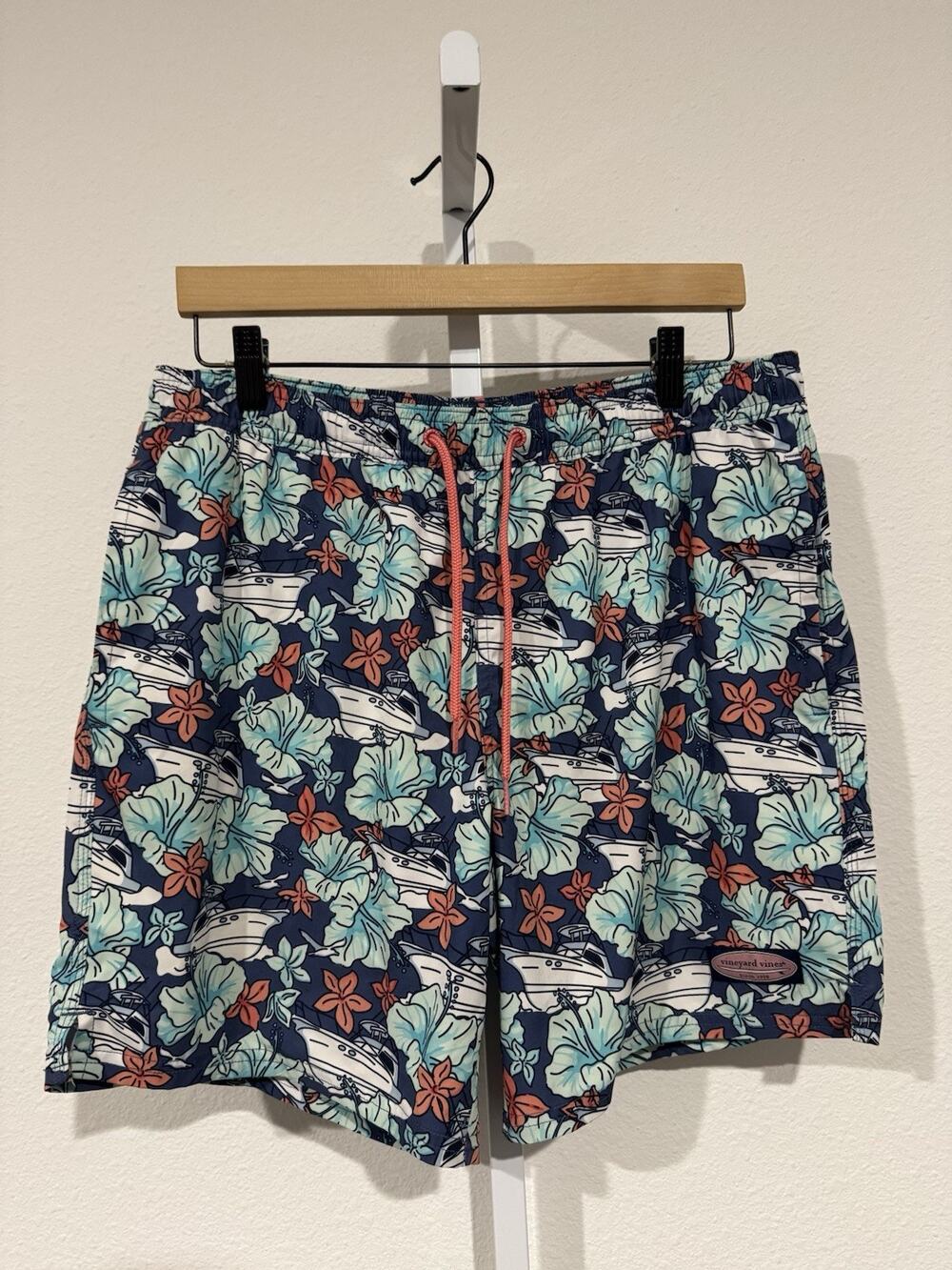Vineyard Vines Mens Swim Shorts Blue Nautical Floral Lined Trunks Size M